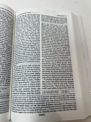 The New Oxford Annotated Bible with the Apocrypha, Revised Standard Version