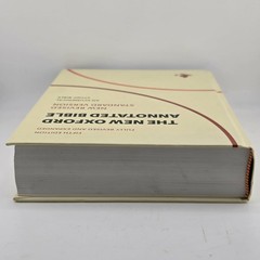 The New Oxford Annotated Bible: New Revised Standard Version Fifth Edition Study