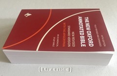 New Oxford Annotated Bible with Apocrypha Fully New Revised Standard 5th Edition