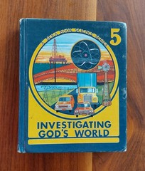 Abeka 5 Science Textbook Vintage 1977 Investigating God’s World
