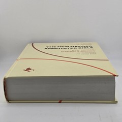 The New Oxford Annotated Bible: New Revised Standard Version Fifth Edition Study