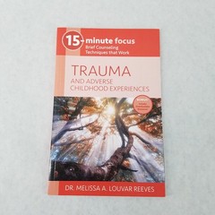 Lot of 8 15-Minute Focus Counseling Softcovers – LIKE NEW! Titles in Description